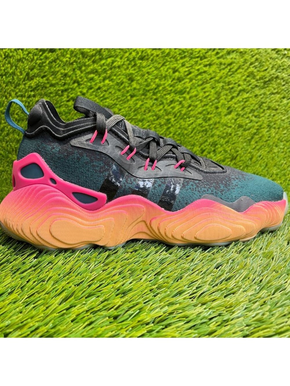 Adidas Trae Young 3 Mens Size 6.5 Black Orange Pink Basketball Shoes Sneakers
